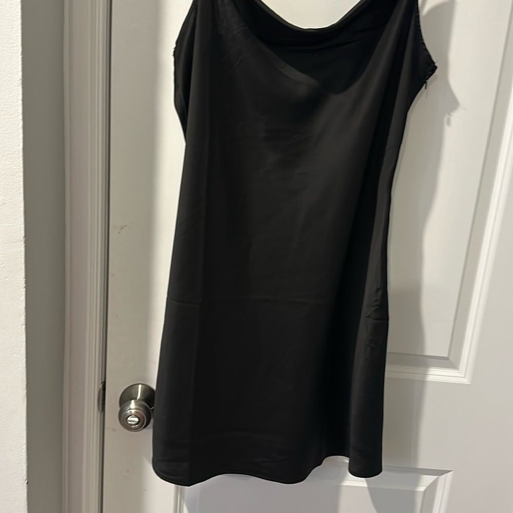 Women’s satin dress size xl